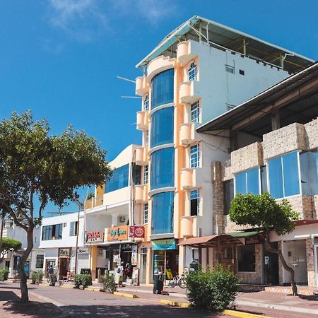 Hostal Carliza Puerto Ayora  Eksteriør billede