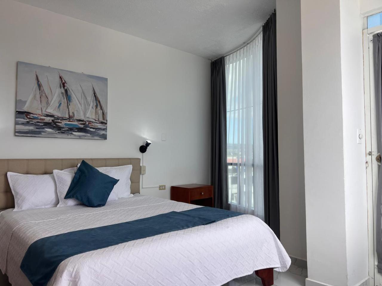 Hostal Carliza Puerto Ayora  Eksteriør billede