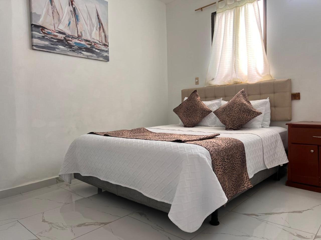Hostal Carliza Puerto Ayora  Eksteriør billede