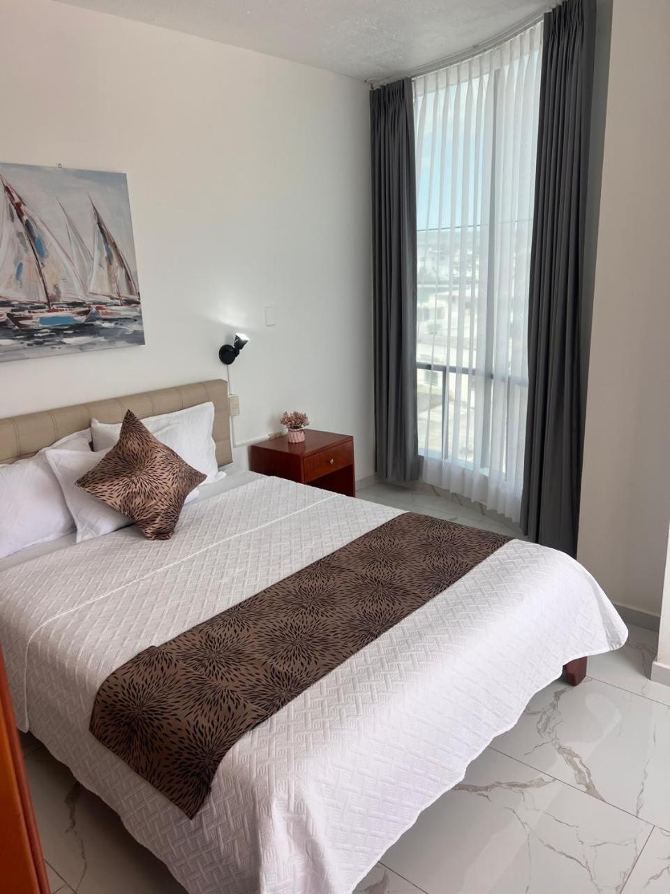 Hostal Carliza Puerto Ayora  Eksteriør billede